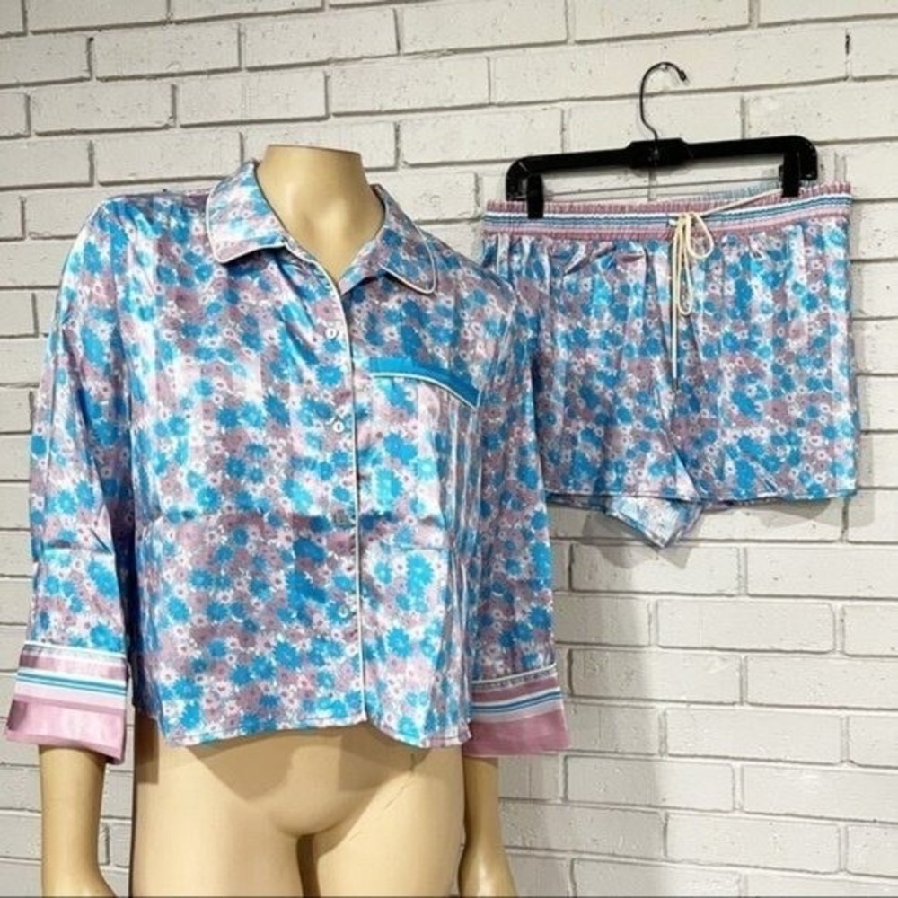 Free People Blue Pink Floral Satin Pajama Set Button Down Shirt Shorts | Large